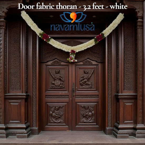 Door Fabric Thoran – 3.2 ft (White with Red Accents)